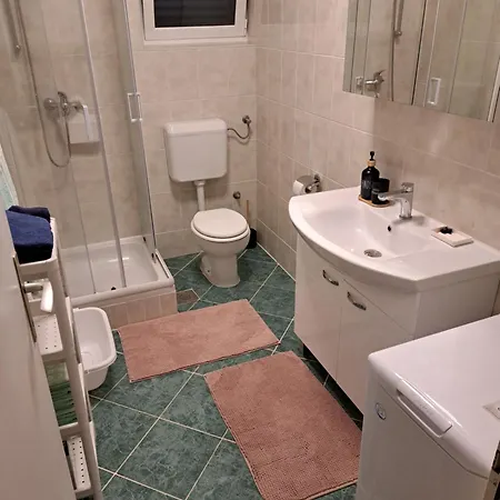 Appartement Ita Primošten